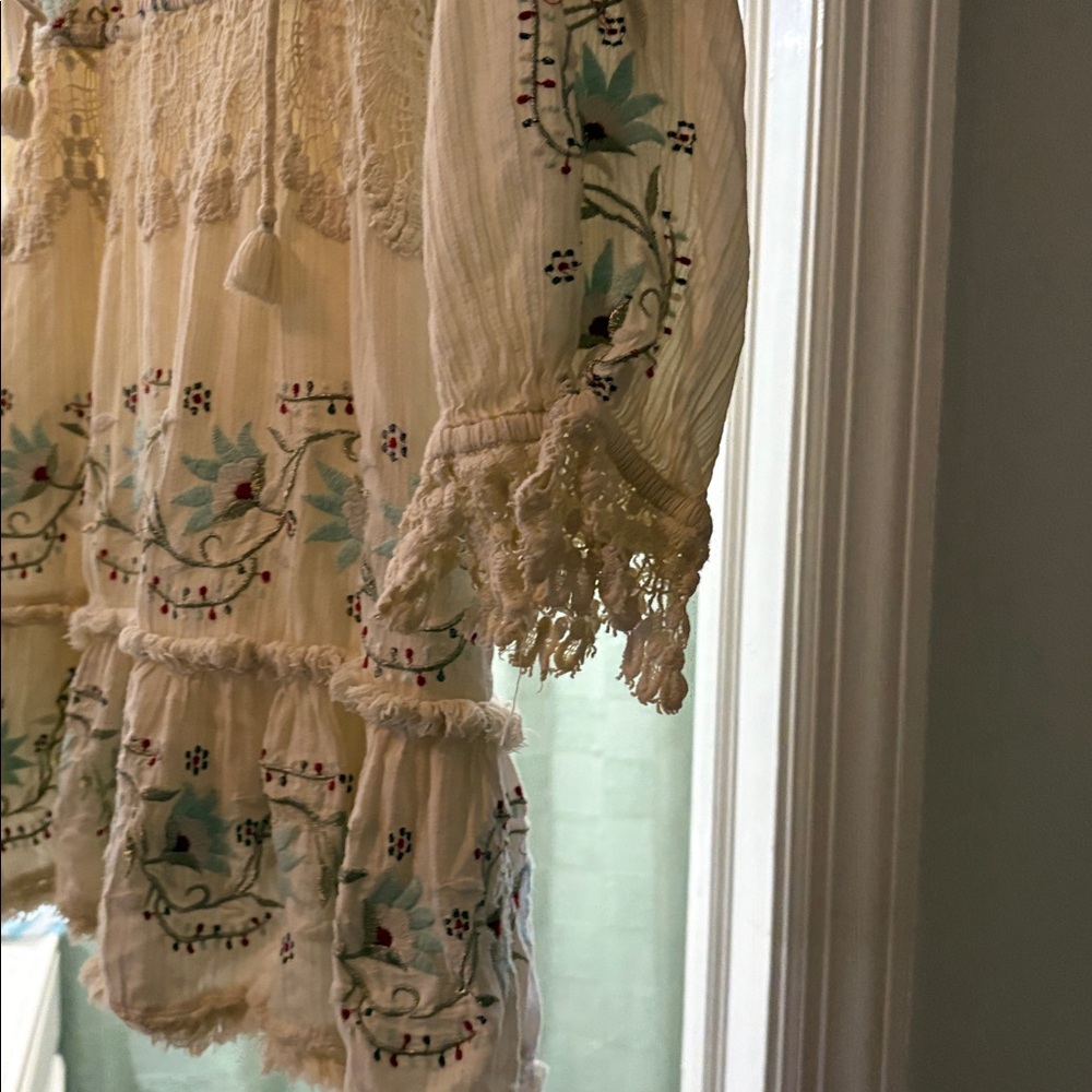 Anthropologie gorgeous boho Embroidered Cream dress - Picture 5 of 9
